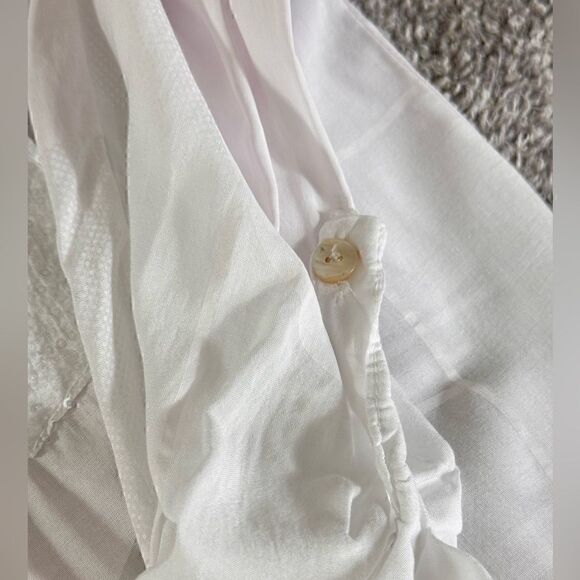 Femme Fatale Top womens Sz S popover made in Italy white sheer sequin Blouse New - Picture 10 of 15